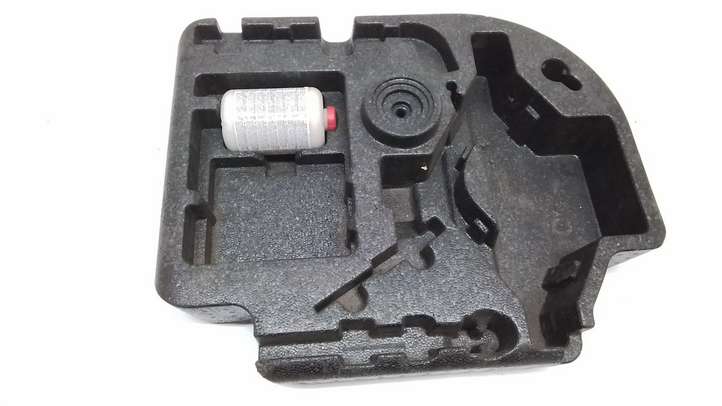 Volvo XC60 (2008 - 2013)  31200344 Отделка отсека запасного колеса