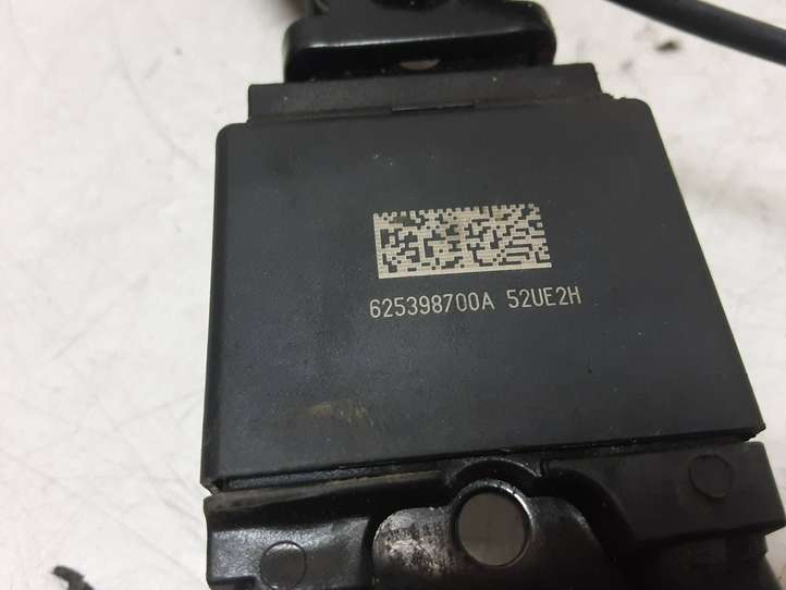Volvo S60 (2010 - 2013)  625398700A Передняя звукоизоляция