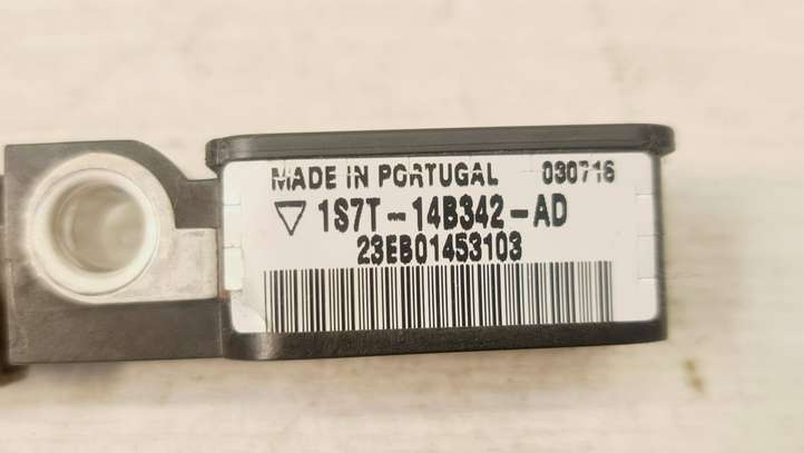 Ford Mondeo Mk III (2000 - 2007)  1S7T14B342AD Датчик удара надувных подушек