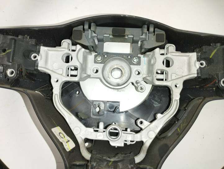 Toyota Yaris (2009 - 2012)  GS131-12990 Руль