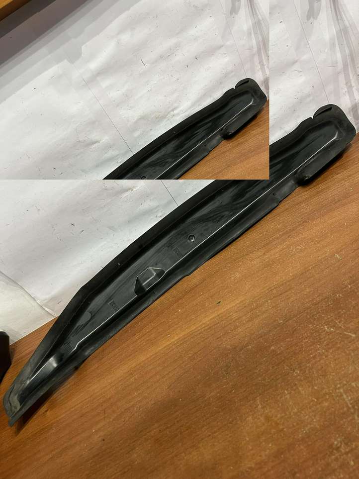 Volkswagen Golf VII (2013 - 2019)  5G0821112A Другая внешняя деталь