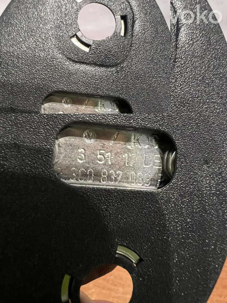 Volkswagen PASSAT B6 (2005 - 2010)  3C0837033B Передняя звукоизоляция