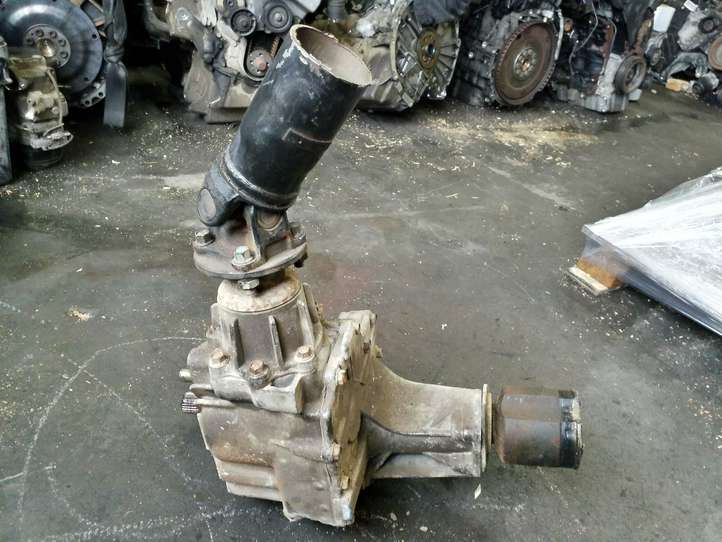 Hyundai Tucson JM (2004 - 2009)  051205612 Редуктор коробки передач (раздатка)