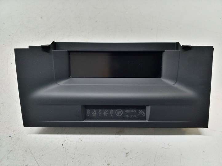 Citroen DS4 (2010 - 2016)  9673952580 Экран/ дисплей / маленький экран