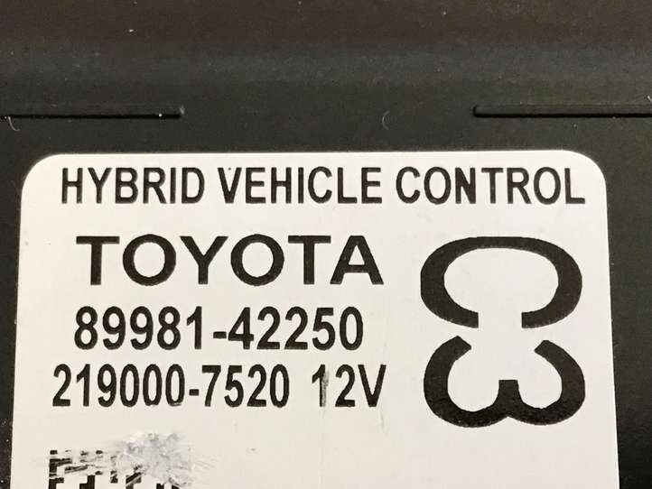 Toyota RAV 4 (XA50) (2018 - )  8998142250 Другие блоки управления / модули