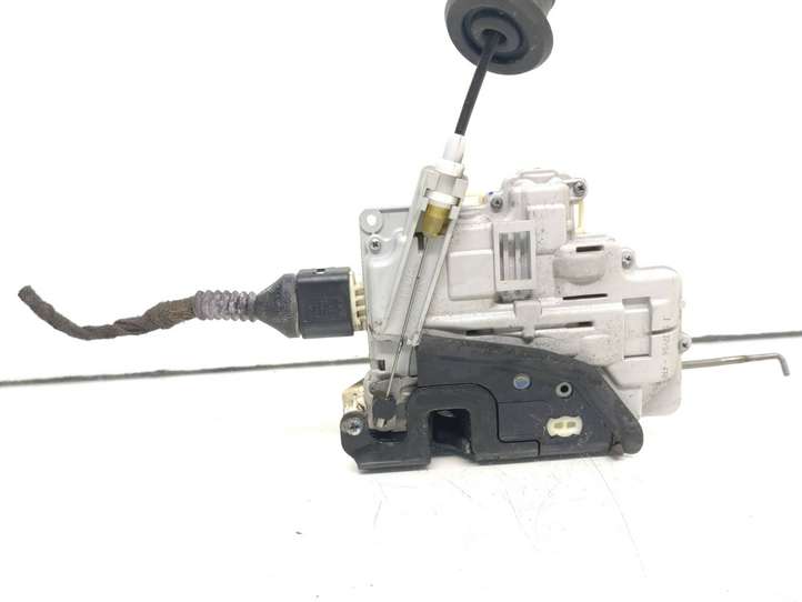 Audi A4 (2004 - 2009)  8E1837015AA Передняя звукоизоляция