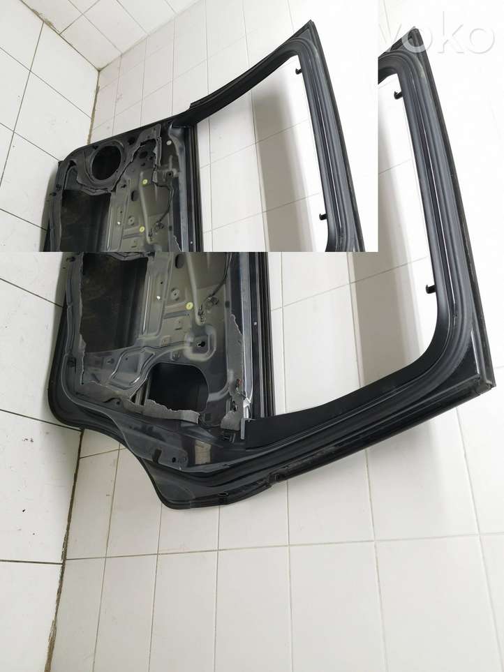 Ford Galaxy (2006 - 2010)   Задняя дверь