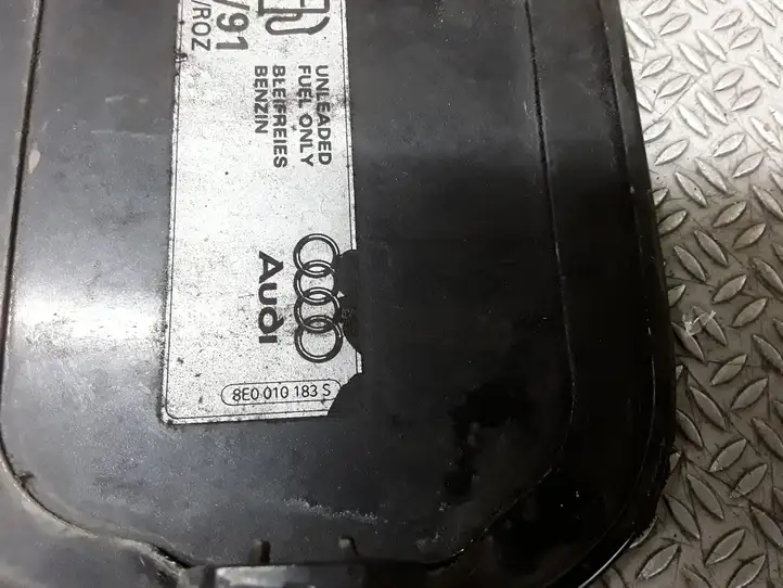 Audi A4 S4 B6 8E 8H (2000 - 2006) 8E0010183S Крышка топливного бака — фото 2