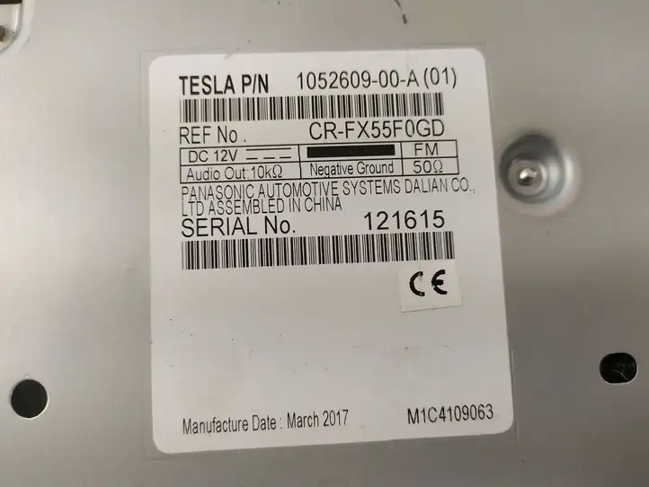 Tesla Model X (2015 - 2021) 105260900A Магнитола / мультимедийная система — фото 2