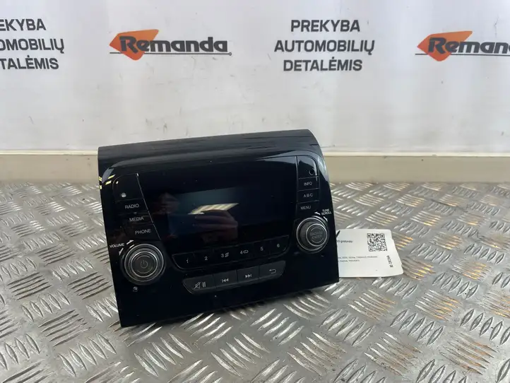 Fiat Ducato (2014 - ) 07356610260 Магнитола / мультимедийная система — фото 1