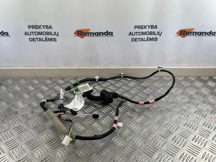 Toyota RAV 4 (XA50) (2018 - ) 8215342240 Проводка задней двери — фото 1