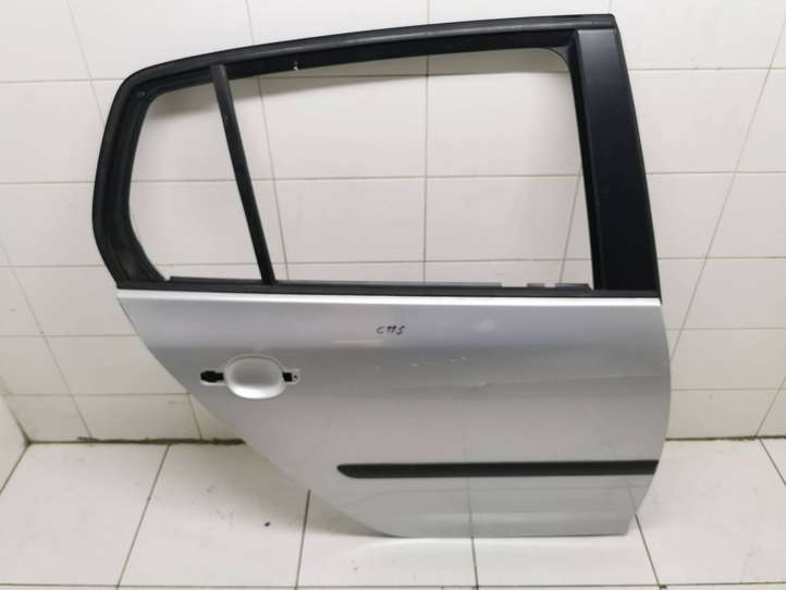Volkswagen Golf V (2003 - 2009)   Задняя дверь