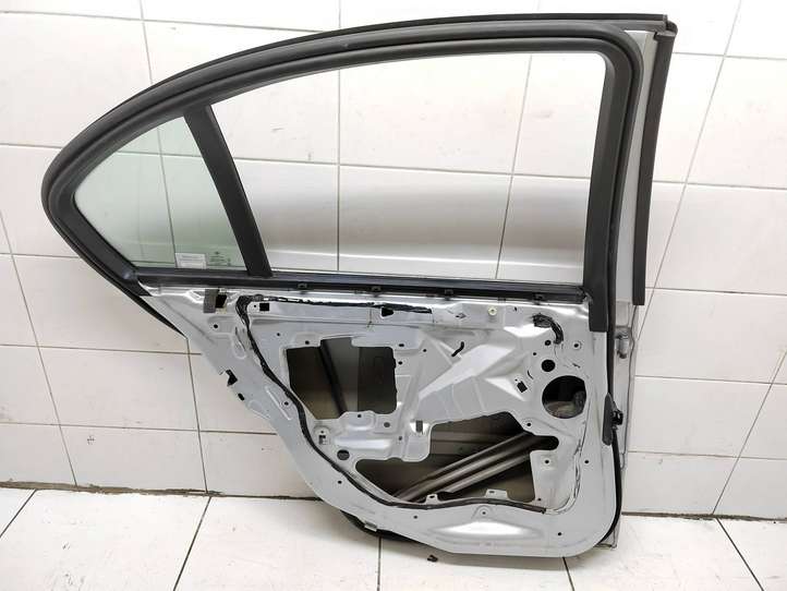 BMW 3 E46 (1998 - 2005)  43R001582 Задняя дверь