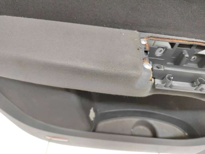 Volkswagen Touran I (2003 - 2010)  1T0868101 Обшивка передней двери