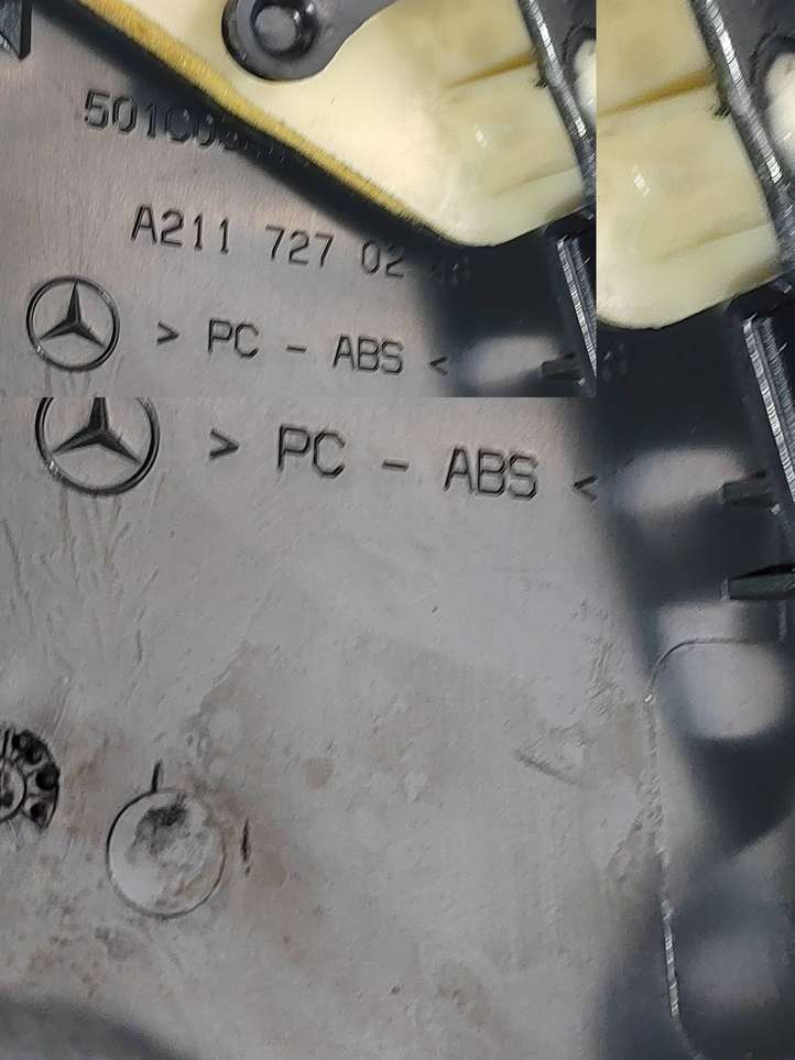 Mercedes-Benz E W211 (2002 - 2009)  A2117207662 Обшивка передней двери
