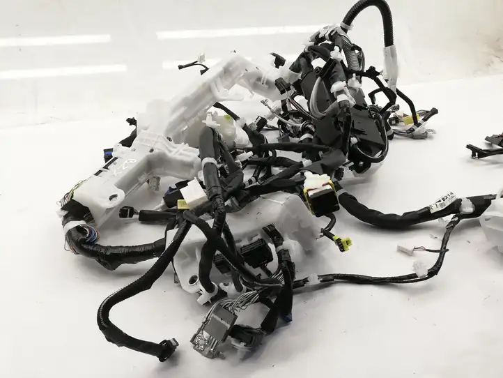 Toyota Corolla E210 E21 (2018 - ) Проводка двигателя — фото 3