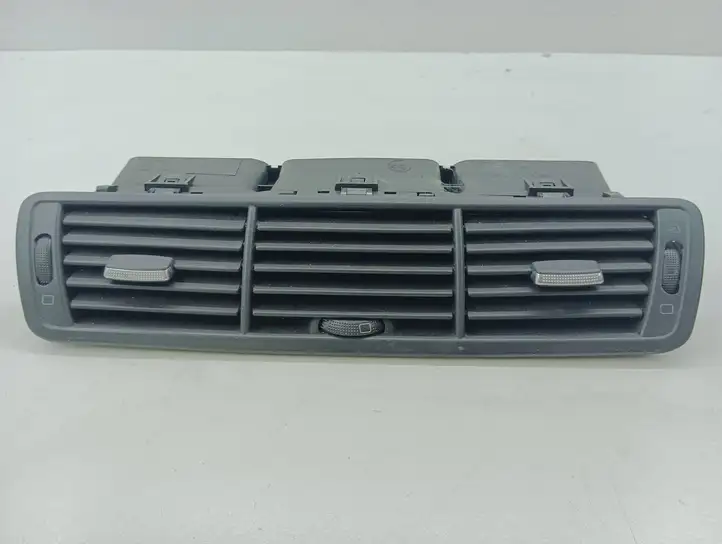 Lancia Phedra (2002 - 2010) 1491965077 Центральный воздушный дефлектор — фото 1