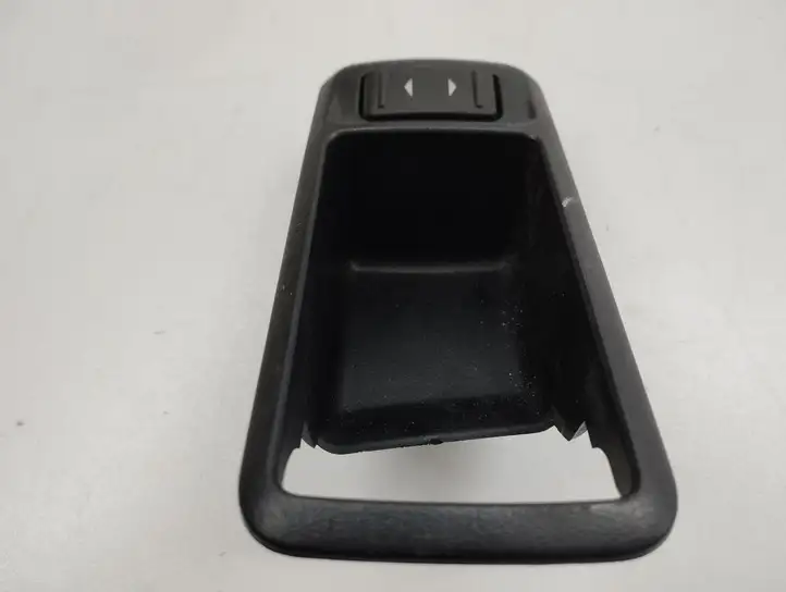 Ford Kuga I (2008 - 2012) 3M51226A37 Кнопка стеклоподъемников — фото 3