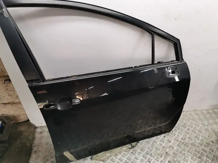 Toyota Corolla Verso AR10 (2004 - 2009) Дверь — фото 1