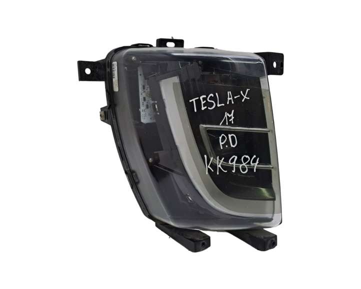 Tesla Model X (2015 - 2021)  103433100A Передняя противотуманная фара