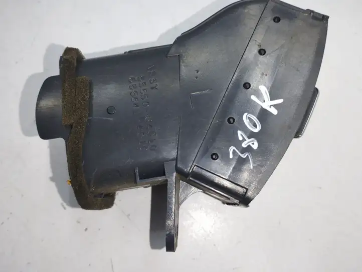 Toyota Corolla Verso AR10 (2004 - 2009) 5565064010 Боковой воздушный дефлектор — фото 1