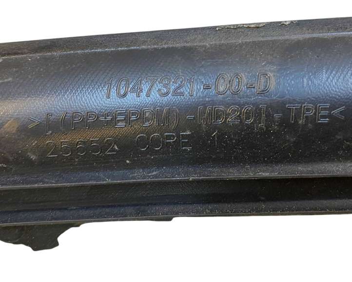 Tesla Model X (2015 - 2021)  104732100D Обшивка крышки багажника