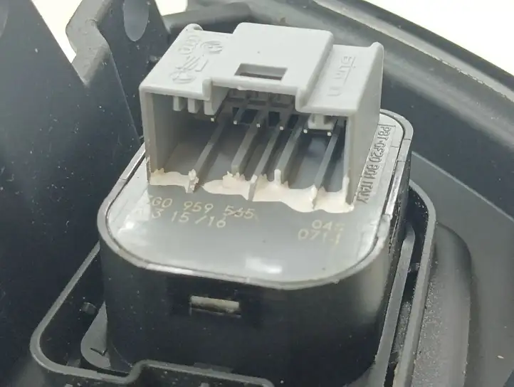 Volkswagen PASSAT B8 (2015 - ) 5G0959857D Блок кнопок стеклоподъемников — фото 5