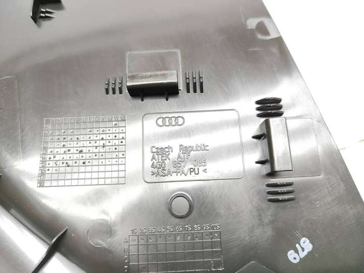 Audi A6 (2014 - 2018)  4G0857085 Отделочный щит панели (боковой)