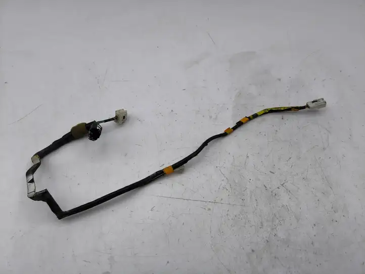 Honda Accord (2008 - 2016) 8974630060 Проводка передней двери — фото 1