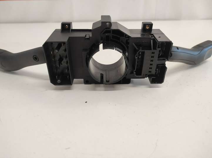 Volkswagen Golf IV (1998 - 2005)  8L0953513G Комплект ручек