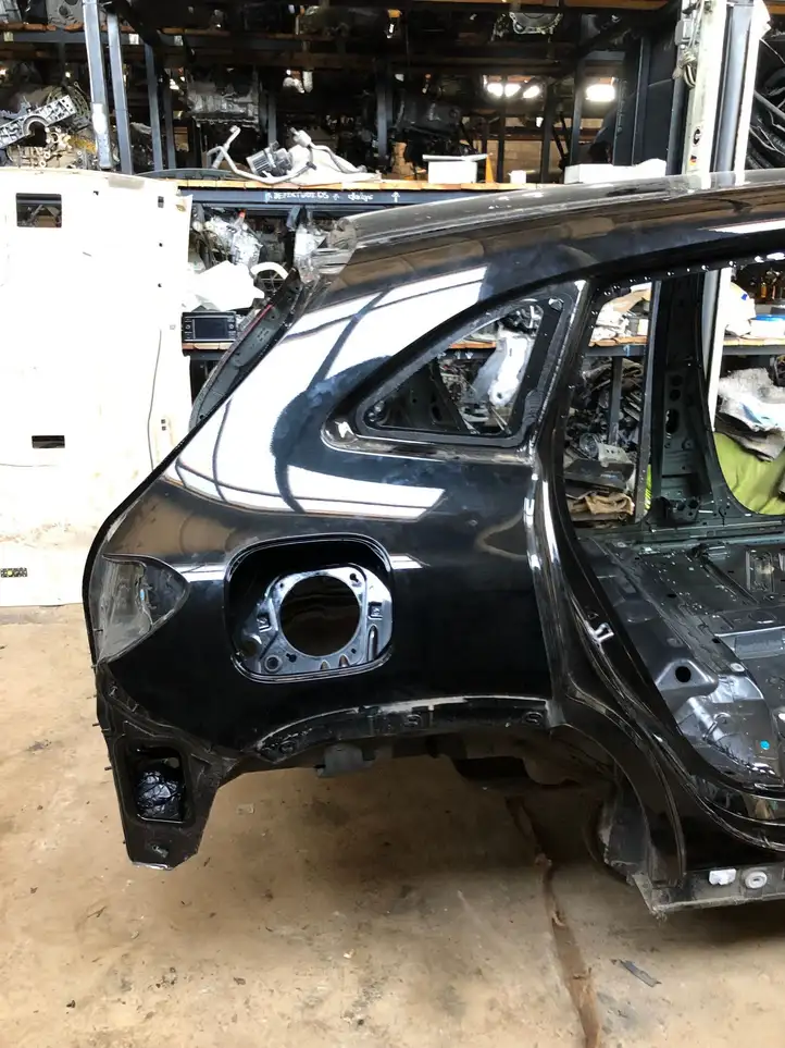 Mercedes-Benz EQA (2021 - ) Задняя часть кузова — фото 2