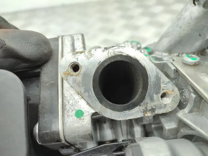Ford Focus (2015 - 2019) 9807593080 Охладитель клапана EGR — фото 11
