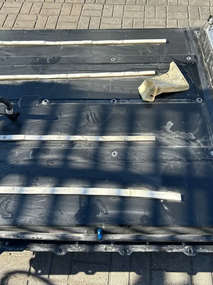 Tesla Model 3 (2017 - 2023) 110442900N Аккумулятор гибридного / электрического автомобиля — фото 3