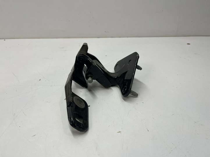 BMW 5 F10 F11 (2009 - 2016)  7463530 Петля (петли) задней крышки