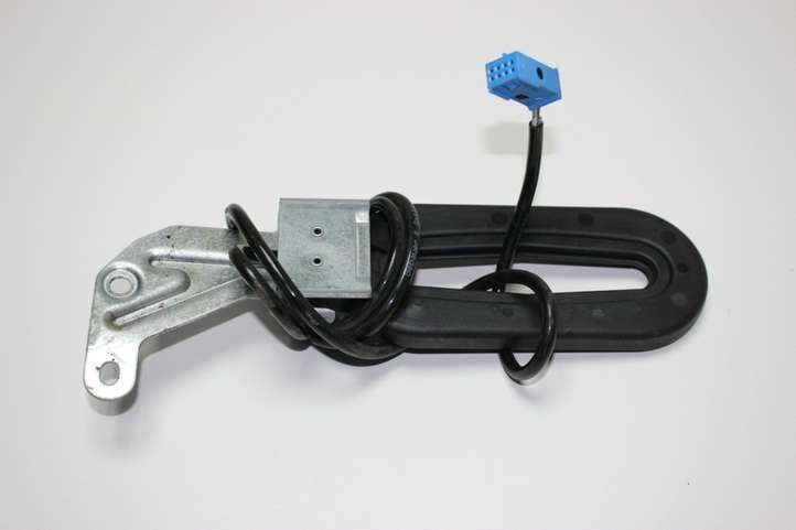 Mercedes-Benz SL R230 (2001 - 2012)  A2308200575 Антенна (антенна GPS)