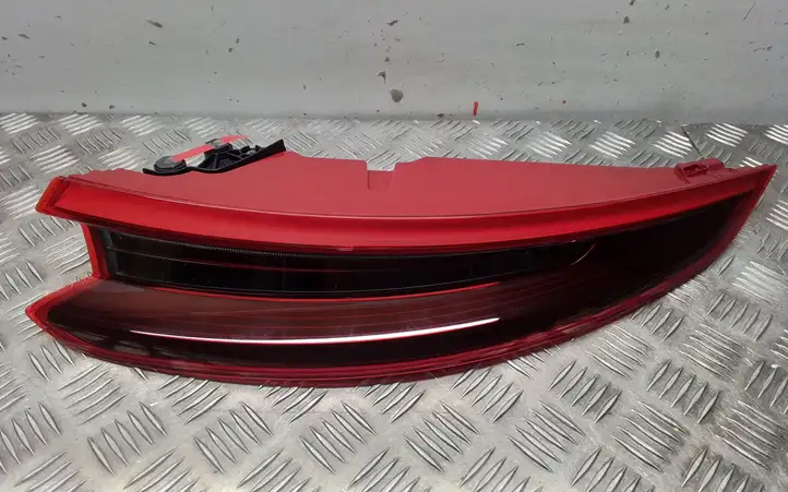 Porsche 911 991 (2011 - 2019) 99163197403 Задний фонарь в кузове — фото 1