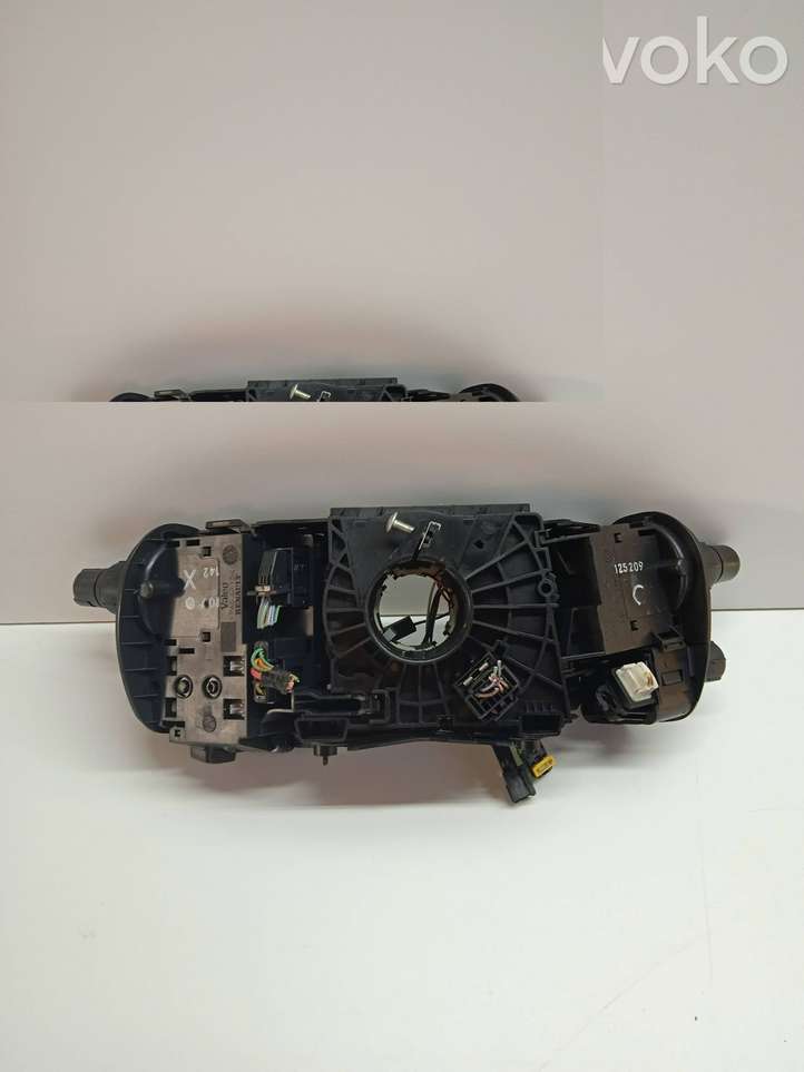 Renault Scenic II -  Grand scenic II (2006 - 2009)  06233M0798 Комплект ручек