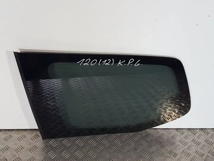Toyota Land Cruiser (J120) (2002 - 2009) 7564260030 Заднее боковое стекло — фото 1