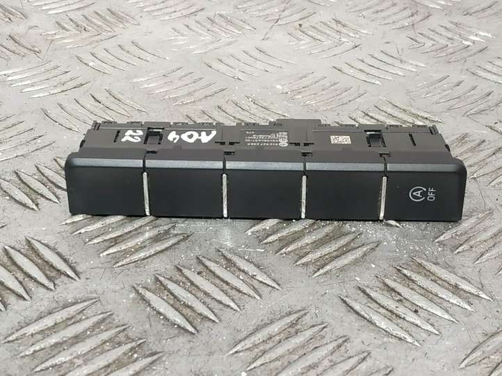 Skoda Superb B8 (3V) (2015 - 2023)  3V2927238R Кнопка крюка в багажнике