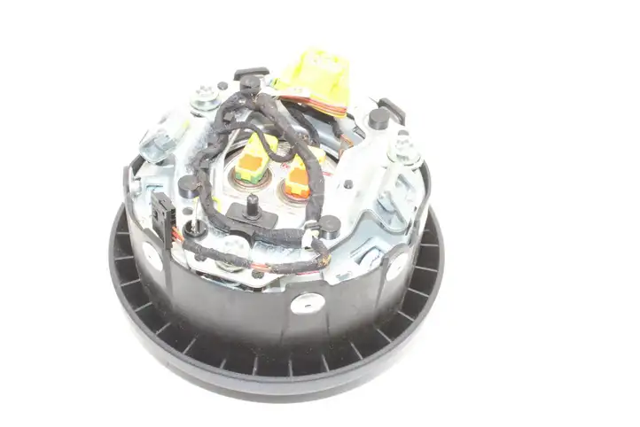 Audi TT TTS Mk2 (2006 - 2010) 8J0880201L Подушка безопасности руля — фото 3