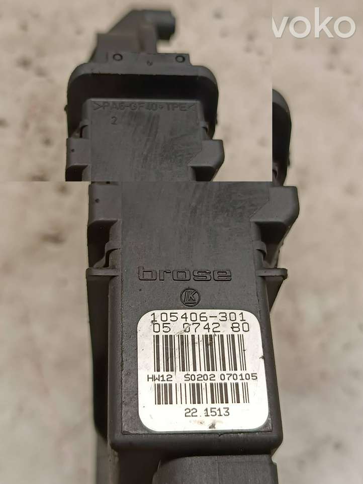 Volkswagen PASSAT B5.5 (2001 - 2005)  105406301 Механизм подъема окон задней двери