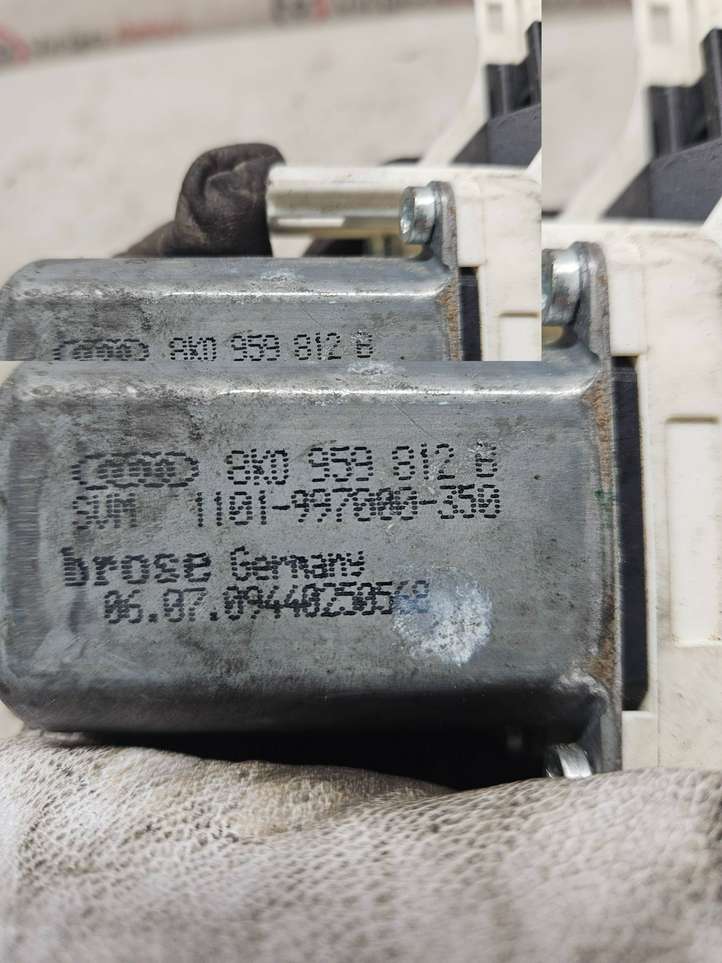 Audi A6 (2008 - 2011)  8K0959812B Механизм подъема окон задней двери