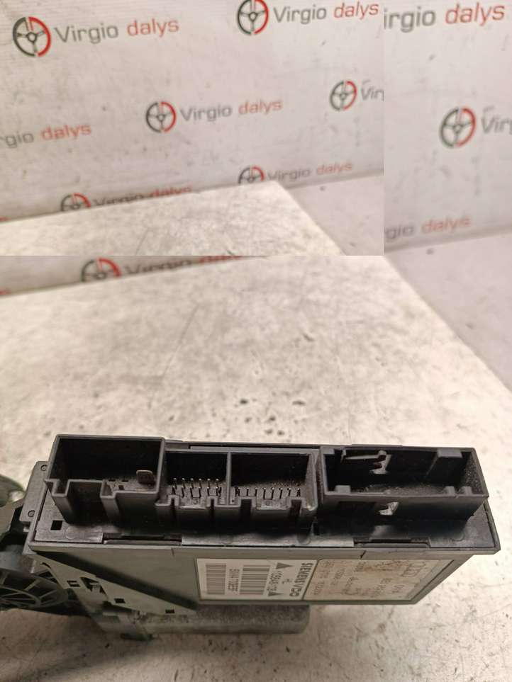 Audi A4 (2004 - 2009)  8E0959801A Механизм подъема окон задней двери