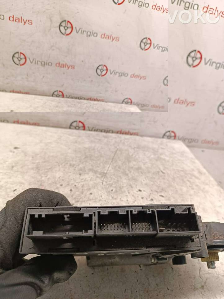 Audi A4 (2004 - 2009)  8E0959801E Механизм подъема окон задней двери