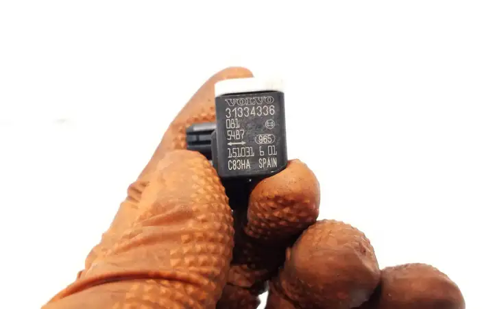 Volvo V60 (2013 - 2018)  31334336 Датчик удара надувных подушек