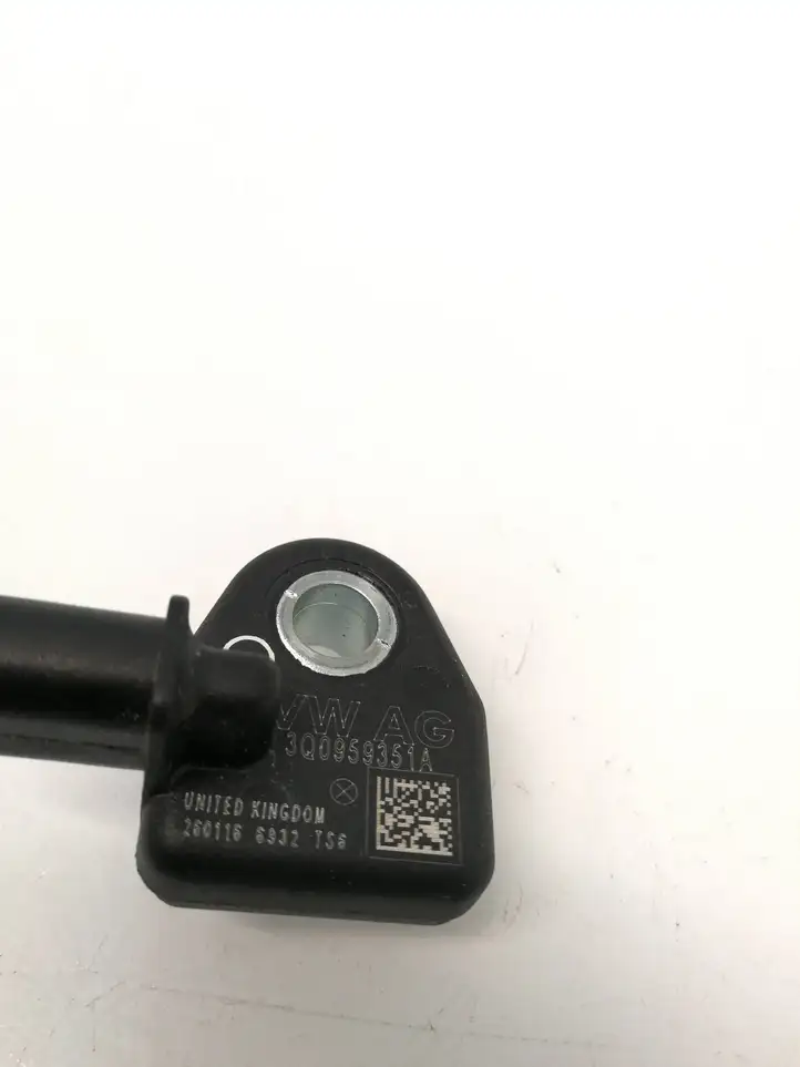 Skoda Octavia Mk3 (5E) (2013 - 2019) 3Q0959351A Датчик удара SRS — фото 3
