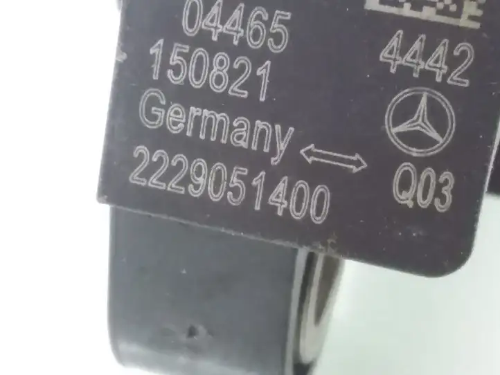 Mercedes-Benz C W205 (2014 - 2021) 2229051400 Датчик удара SRS — фото 3