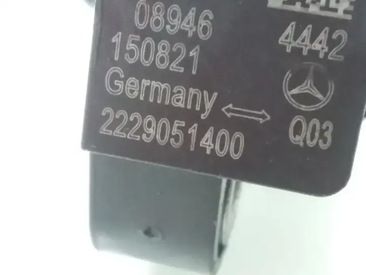 Mercedes-Benz C W205 (2014 - 2021) 2229051400 Датчик удара SRS — фото 3
