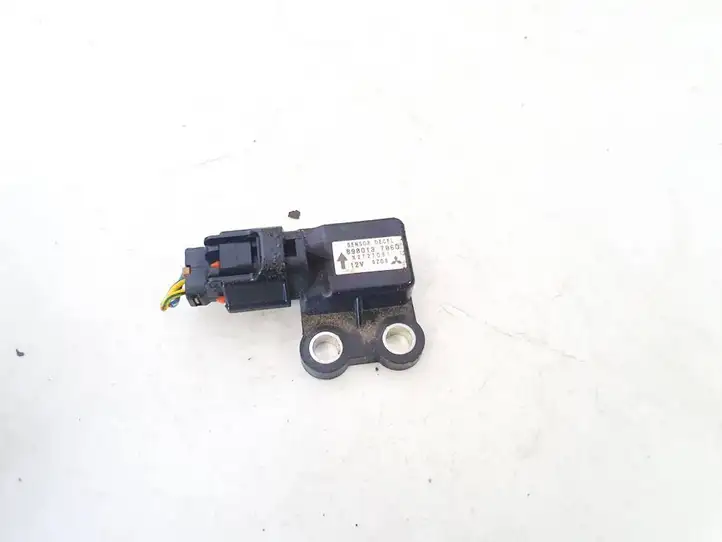 Isuzu D-Max (2008 - 2012) 8980137960 Датчик удара SRS — фото 2