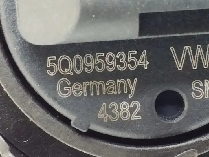 Audi A3/S3 8V (2012 - 2016) 5Q0959354 Датчик удара SRS — фото 3